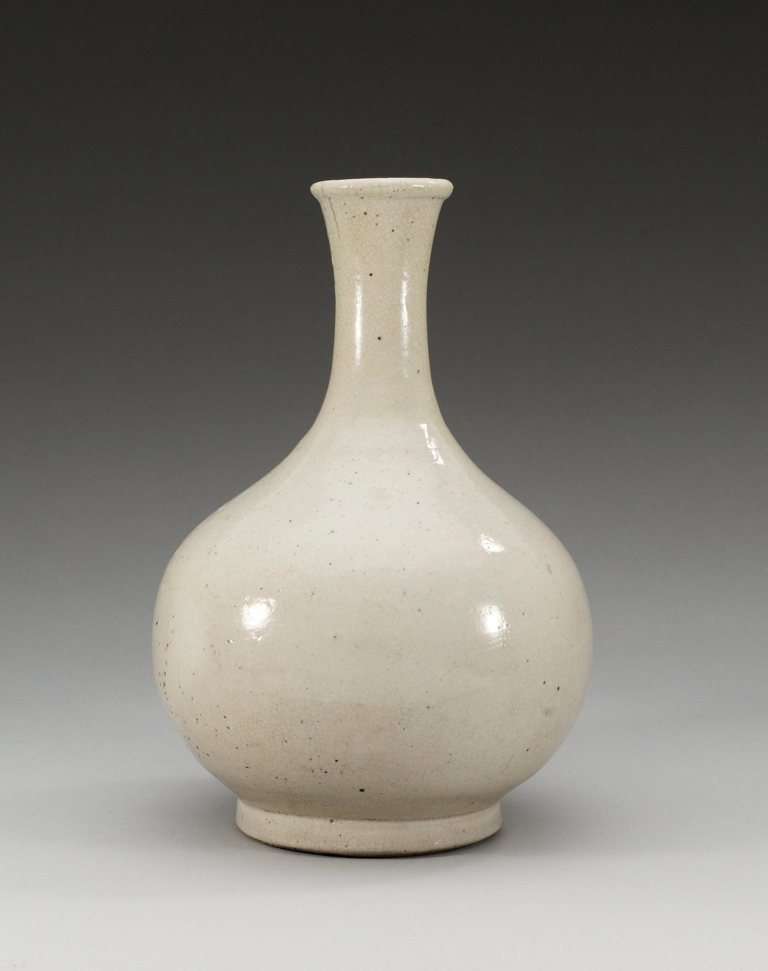 VAS, porslin. Korea, 1800-tal.