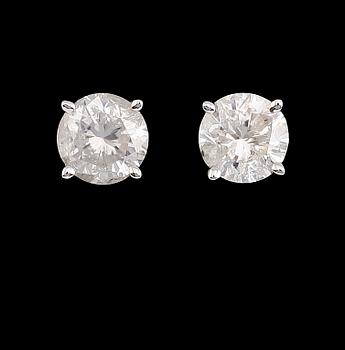ÖRHÄNGEN, 1 par, 14 k vitguld, briljantslipade diamanter tot 0.75 ct.