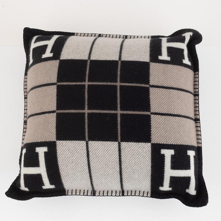 Hermès, kudde, "Coussin Avalon".