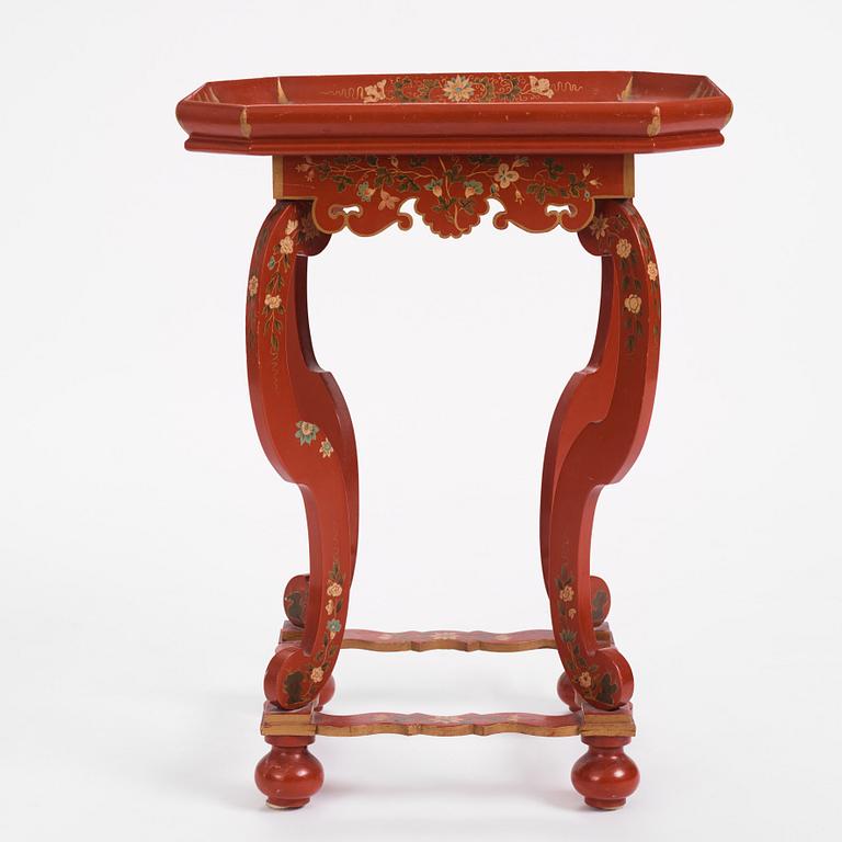 A chinoiserie table, 20th Century.