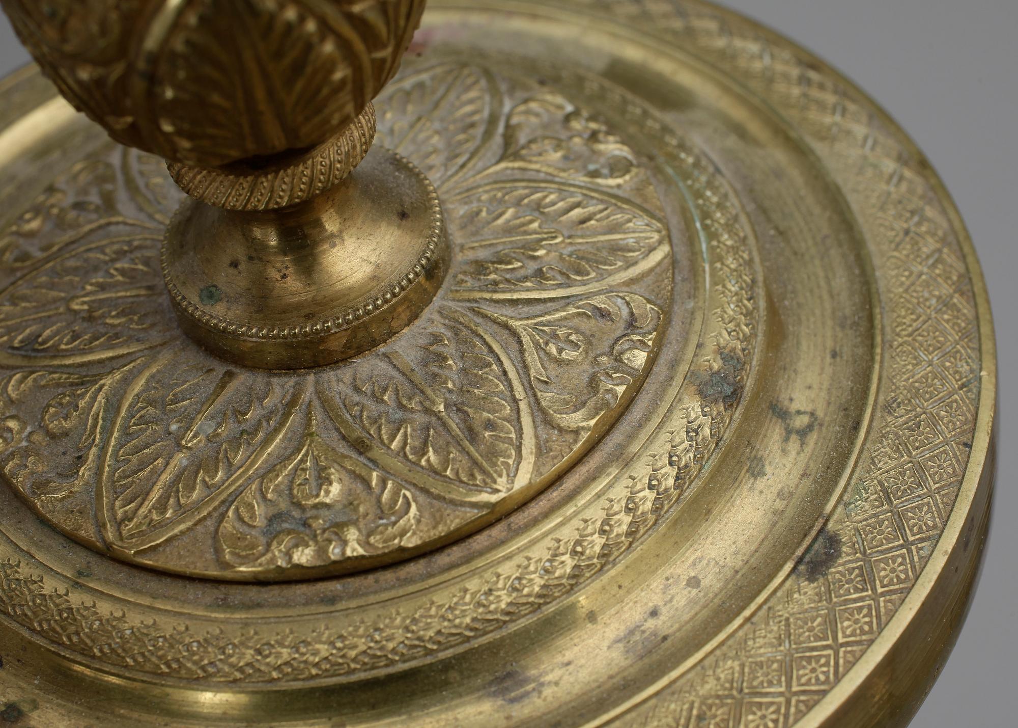 LJUSSTAKAR, ett par, brons. Empirestil 1800-tal.