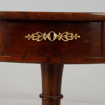 BORD, empire, 1800-talets första hälft.