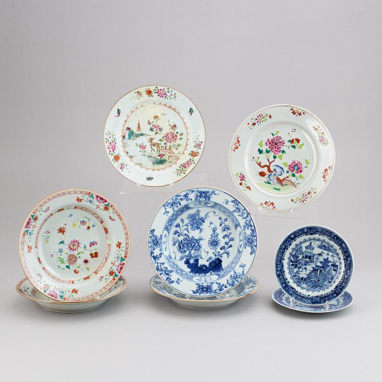 EIght blue and white and famille rose dishes, Qing dynasty, Qianlong (1736-95).