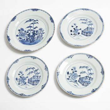 A set of one Chinese blue and white export porcelain dish and three plates, Qing dynasty, Qianlong (1736-95).