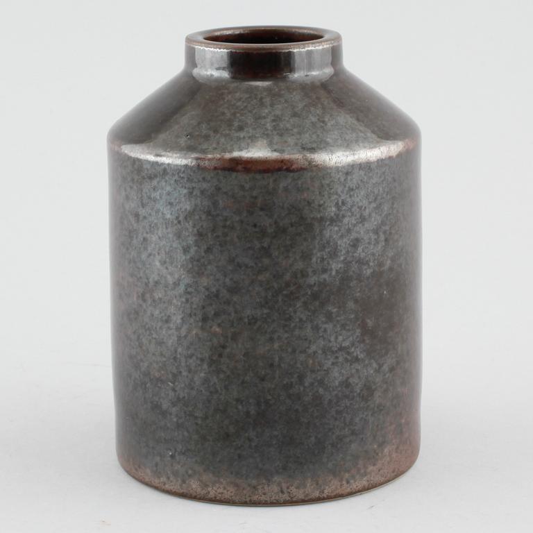 Unique stoneware vase by CARL-HARRY STÅLHANE, Rörstrand, signed and dated -61.