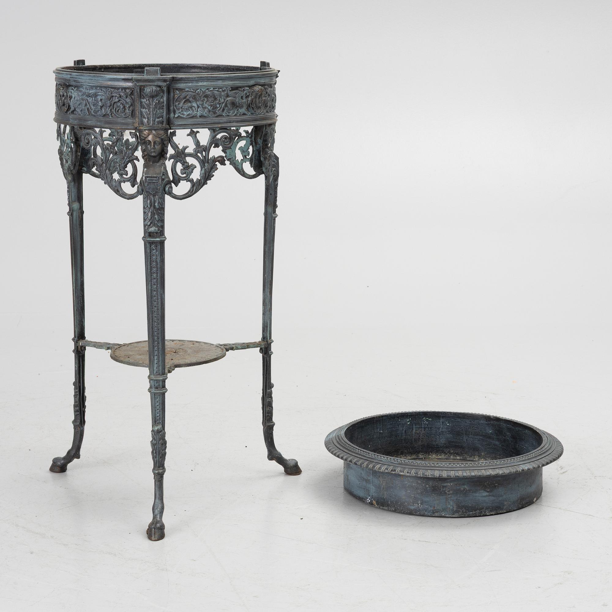 A plant stand, late 20th century.