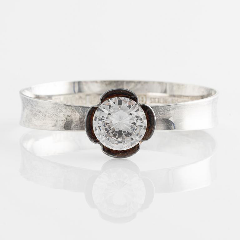 Bangle bracelet, Alton, design by Karl-Erik Palmberg, sterling silver, with synthetic white spinel.
