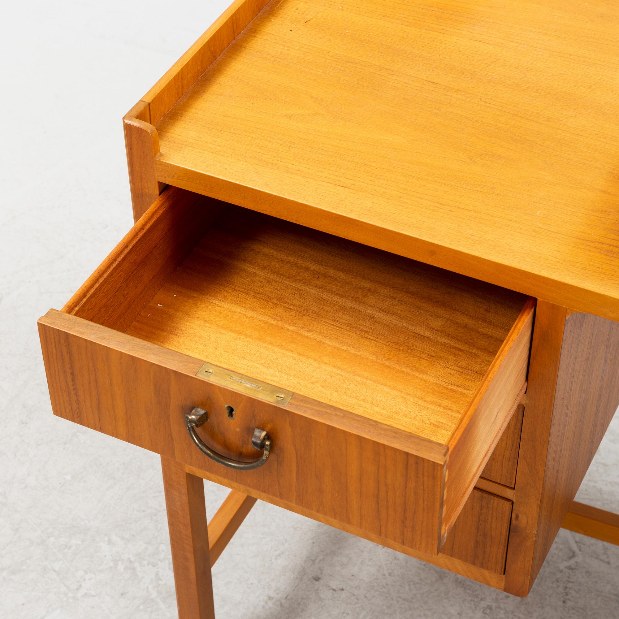 Josef Frank, a mahogany dressing table, Svenskt Tenn, Sweden, model 736, before 1985.
