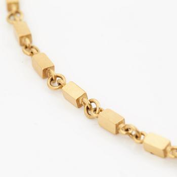 Wiwen Nilsson, an 18k gold necklace, Lund, Sweden 1974.