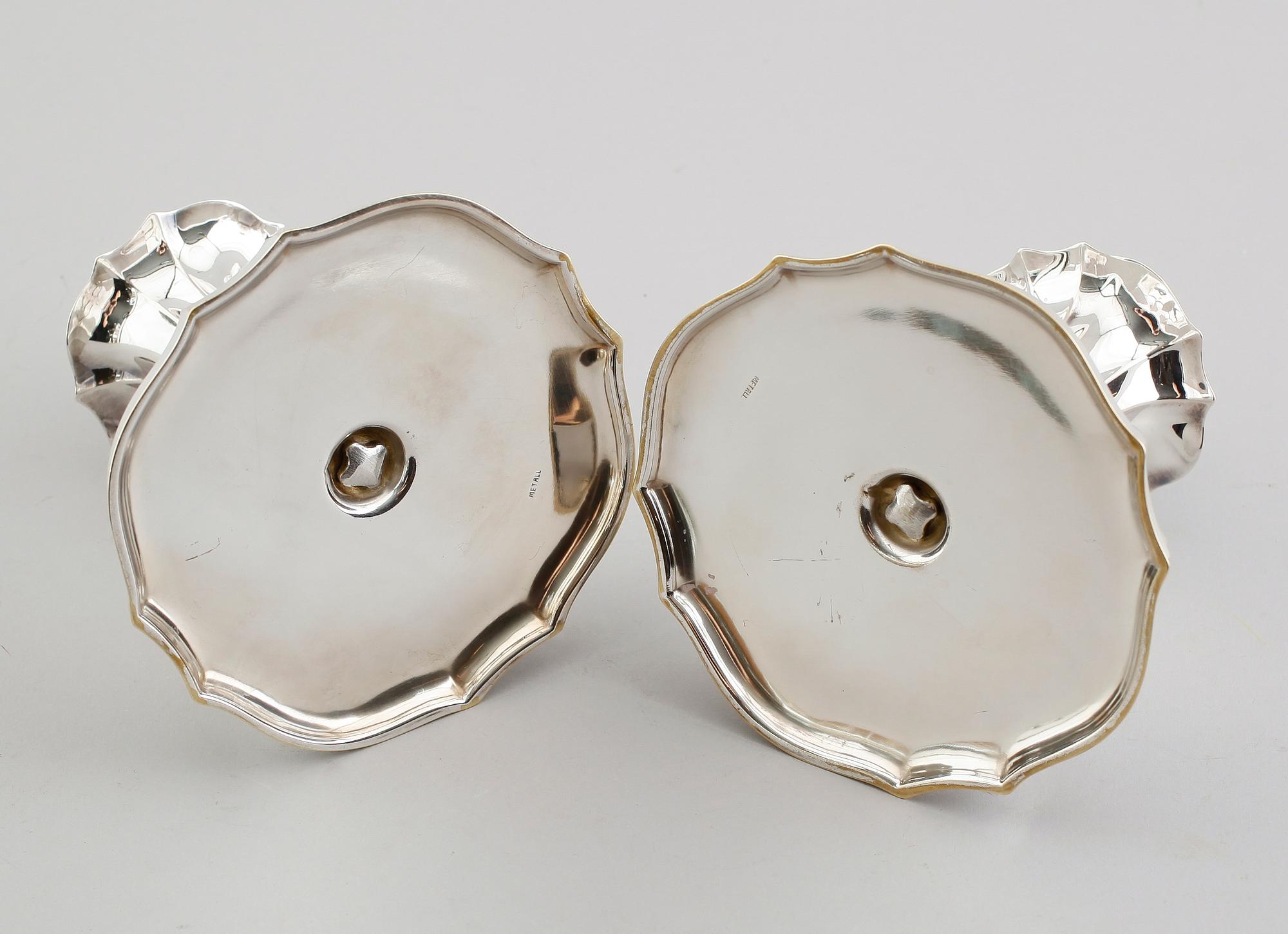 LJUSSTAKAR, 1 par, silver, svenska importstämplar, 1900-talets mitt.