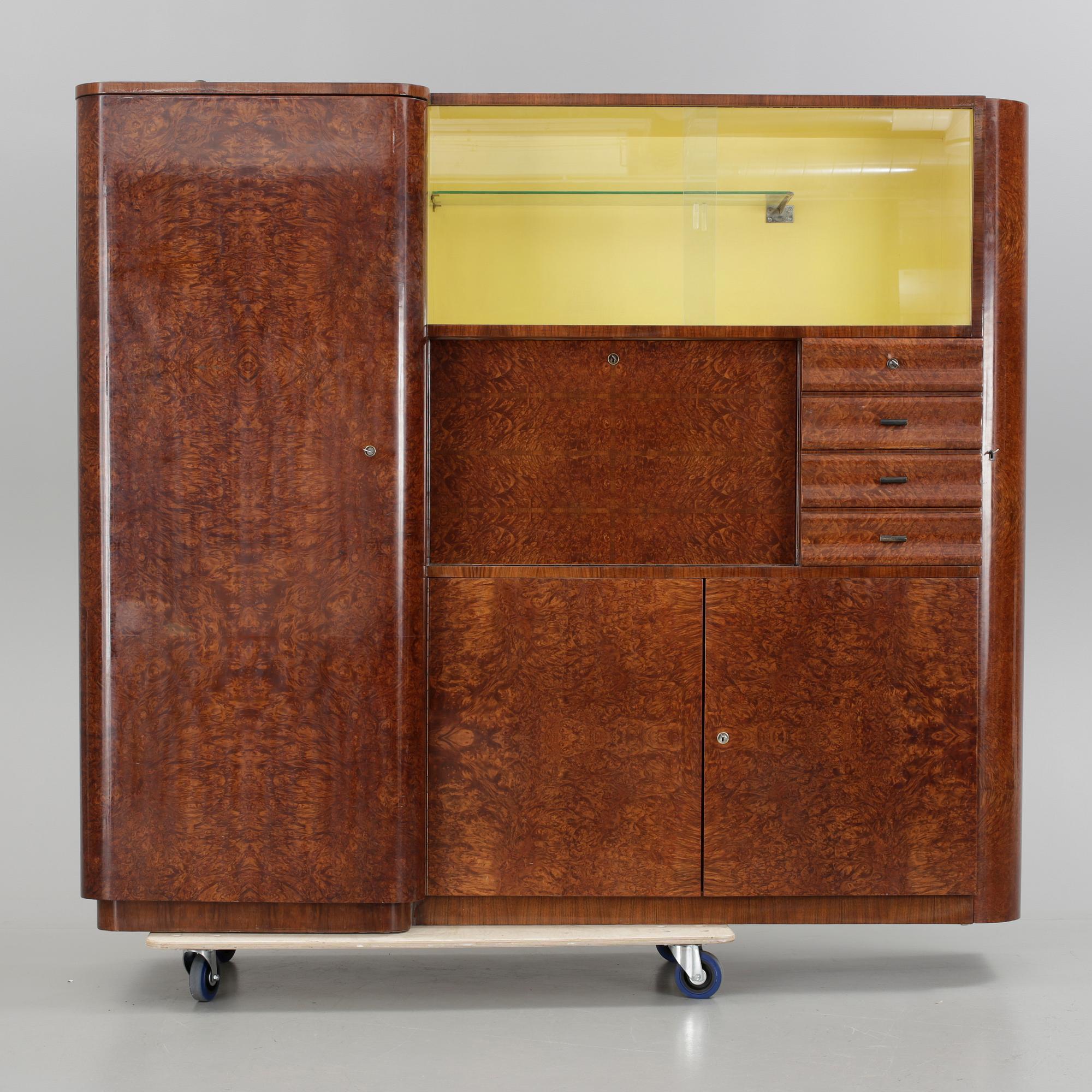 PRAKTSKÅP, Jindrich Halabala, Up Zavody, Brno Tjeckoslovakien, ca 1930.