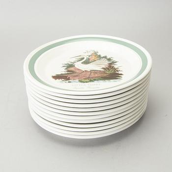 A set of 94 pieces of late 20th century Portmeirion "Birds of Britain" dinner service.