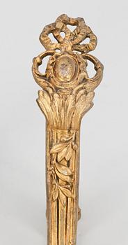 GARDINSTÅNGSHÅLLARE, 4 st, metall, omkring 1900.