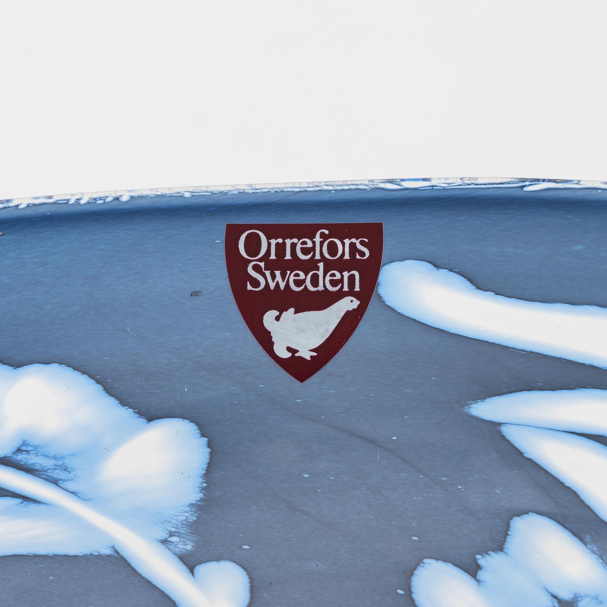 Eva Englund, a graal bowl, Orrefors Gallery, -83.