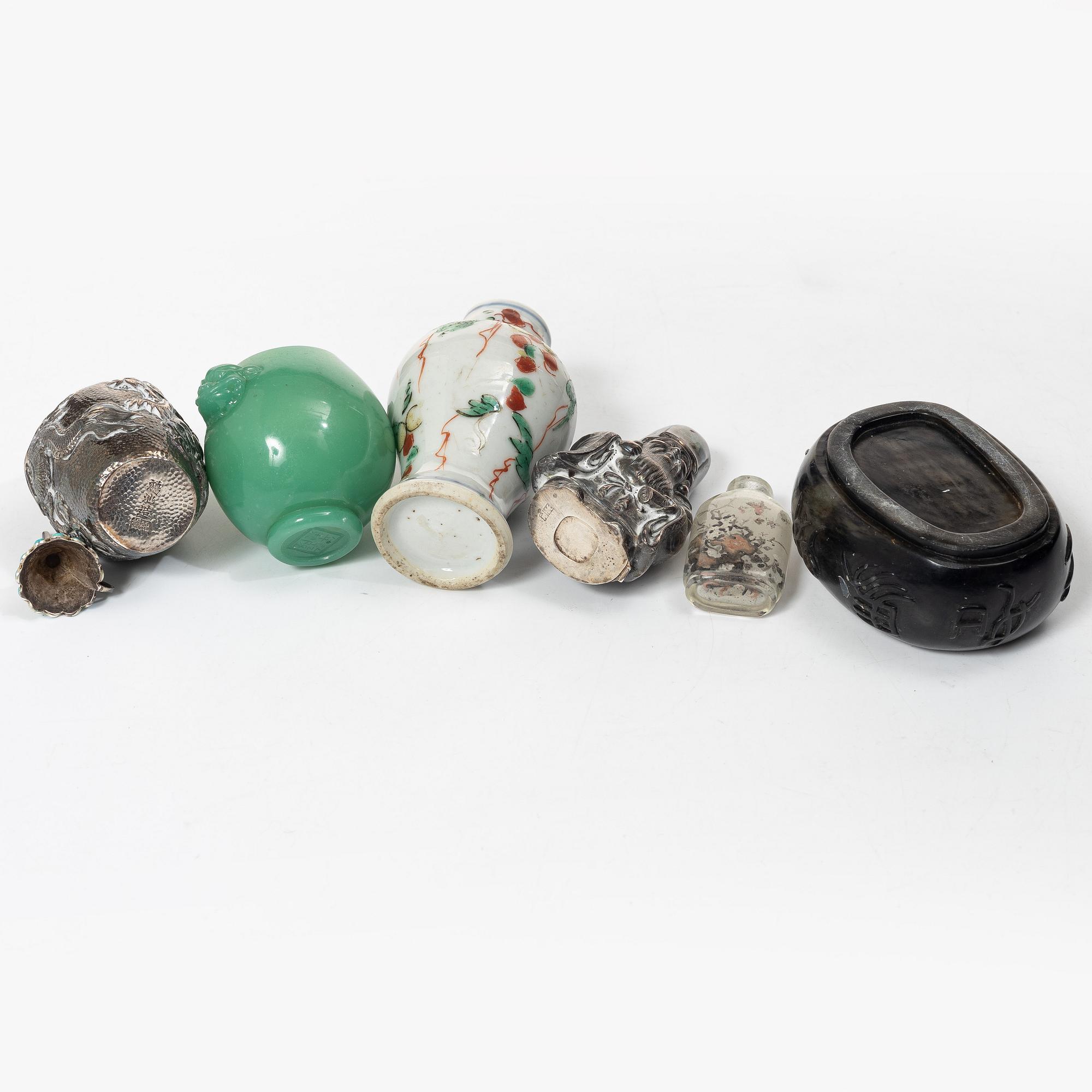 A group lot, Qing dynasty/early 20th century.