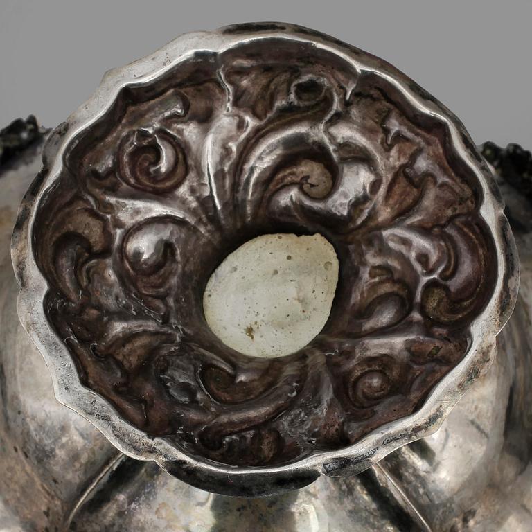 SKÅL På FOT, silver, nyrokoko, Anders Gustaf Carlberg, Eksjö, 1859. Tot vikt ca 190g.