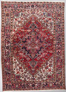 MATTA, old, Heriz, ca 285x204.