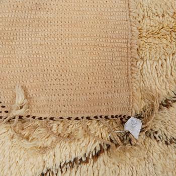 MATTA, Beni Ourain, 1900-talets senare del, ca 218x140 cm.