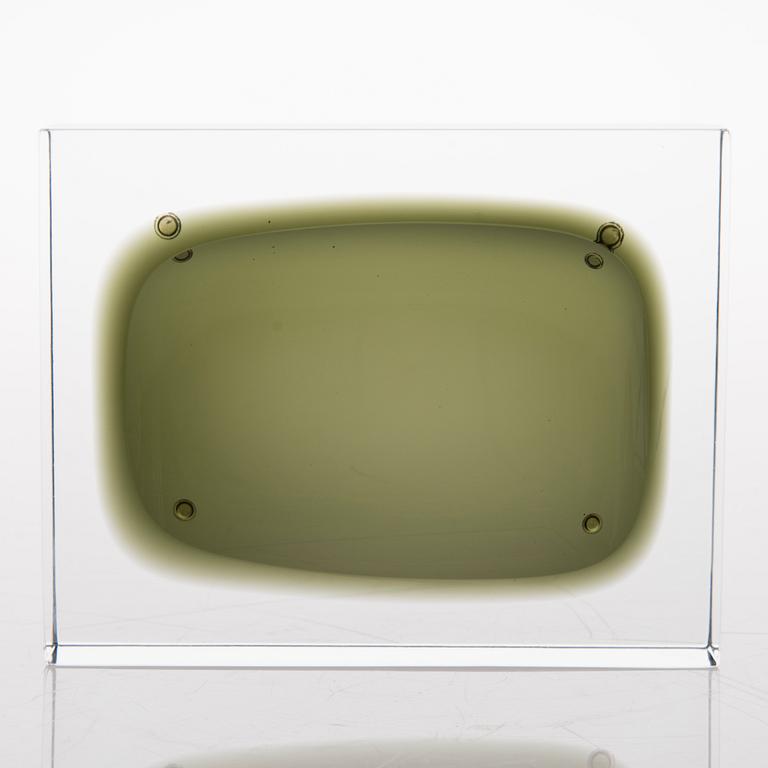 An 'Alue' Pro Arte glass sculpture signed Harri Koskinen, Iittala 2000 3/30.