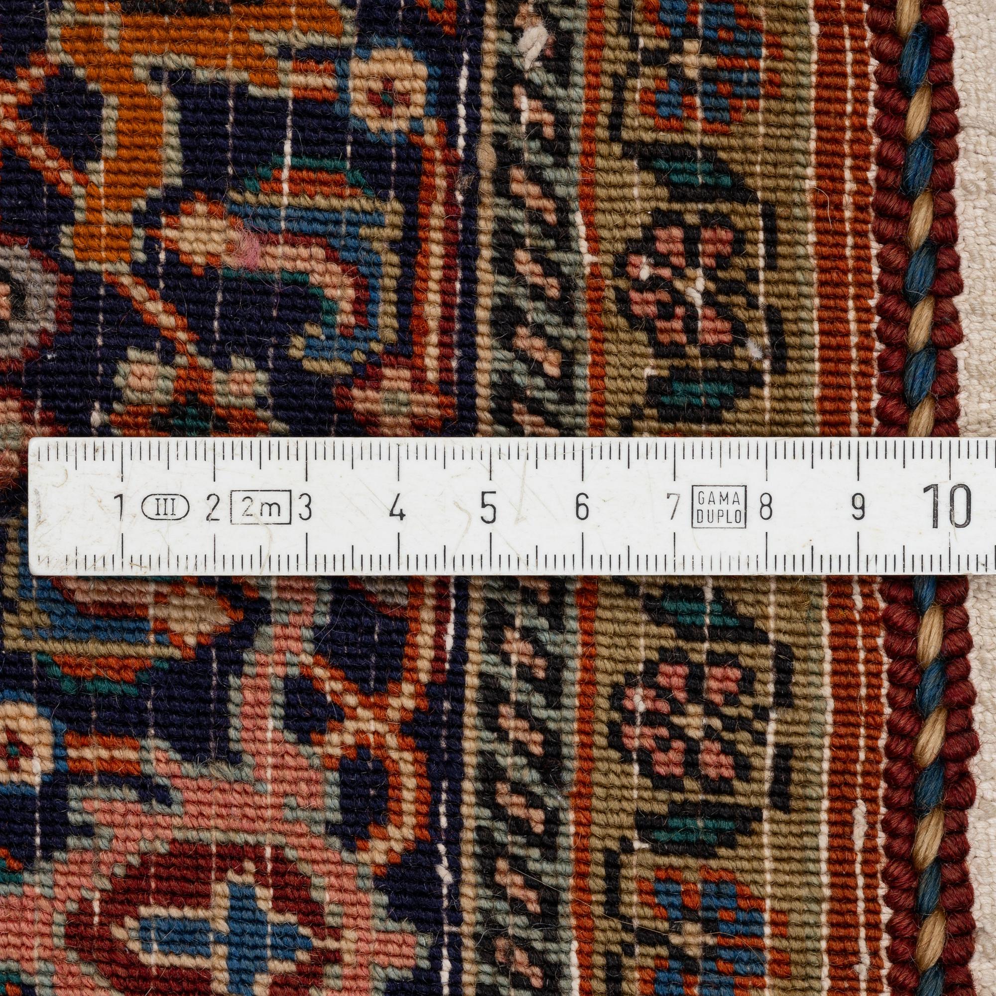Carpet, Tabriz, approx. 178 x 112 cm.