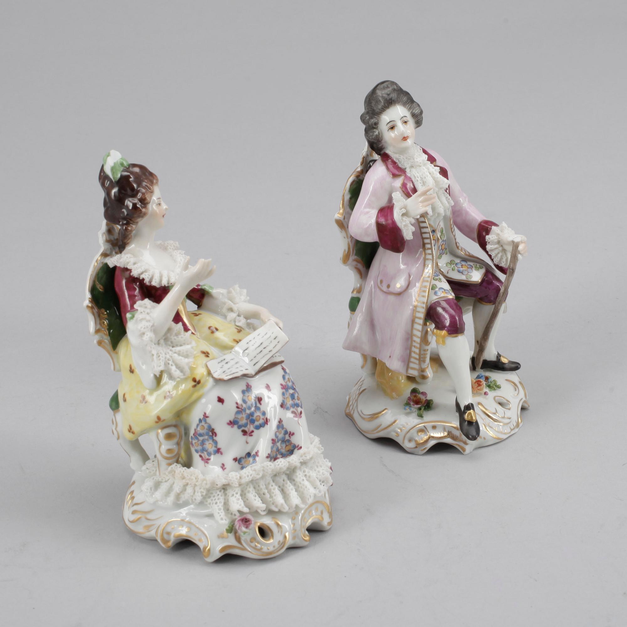 FIGURINER, 2 st, porslin, Neapel, Italien, 1800-tal.