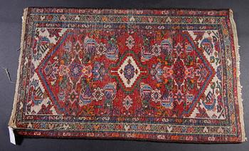 MATTA, orientalisk. Ca 125 x 76.