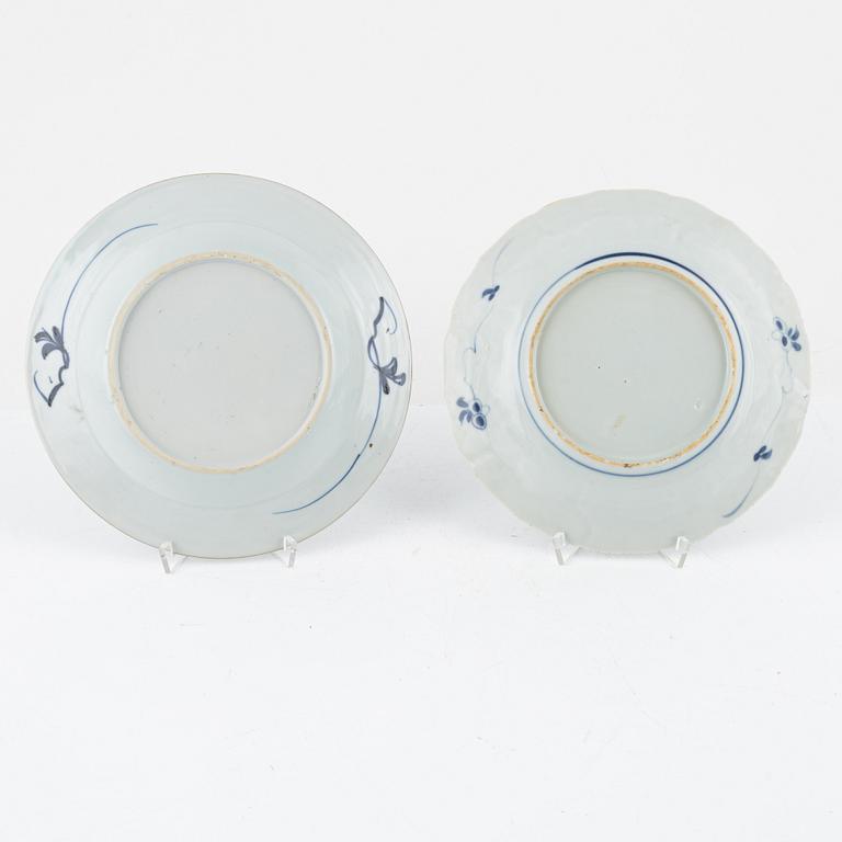 Six Chinese porcelain plates, 18th-19th century.