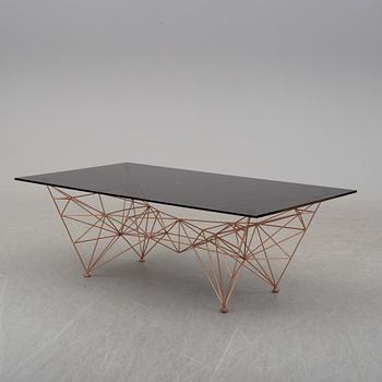 A 'Pylon' coffee table by Tom Dixon, ECC, 21st century.