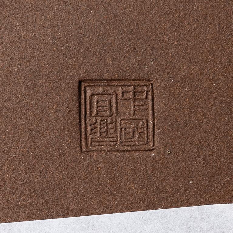 A group of four Chinese yixing teapots, 1970/80s.