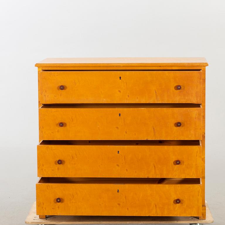 a Swedish chest of drawers 1930/40's.