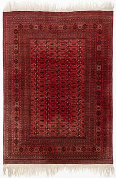 Matta, Afghanistan, 263 x 360 cm.