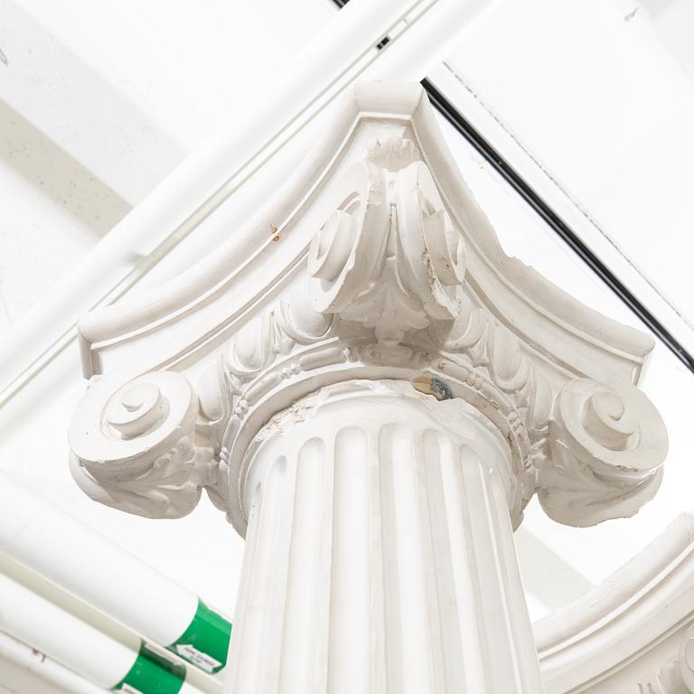 Columns a pair 20th century.