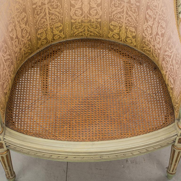 BERGERE, Louis XVI-stil. 1900-tal.