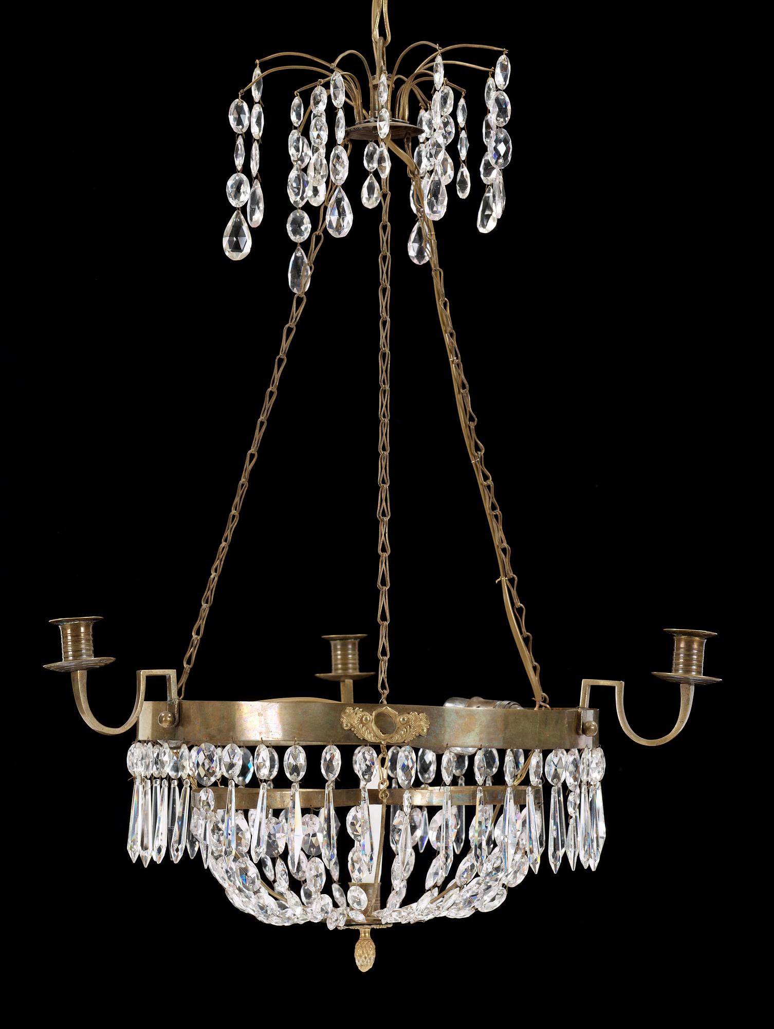 LJUSKRONA, gustaviansk stil, 1900-tal. Höjd ca 70cm.