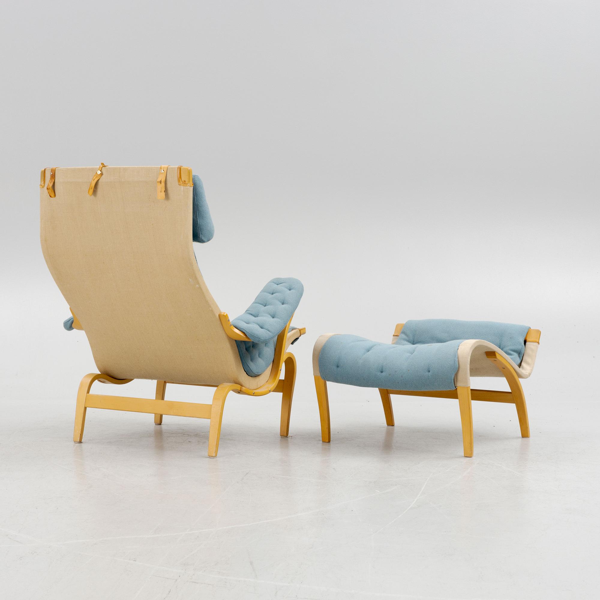 Bruno Mathsson, fåtölj med fotpall, "Pernilla", DUX.