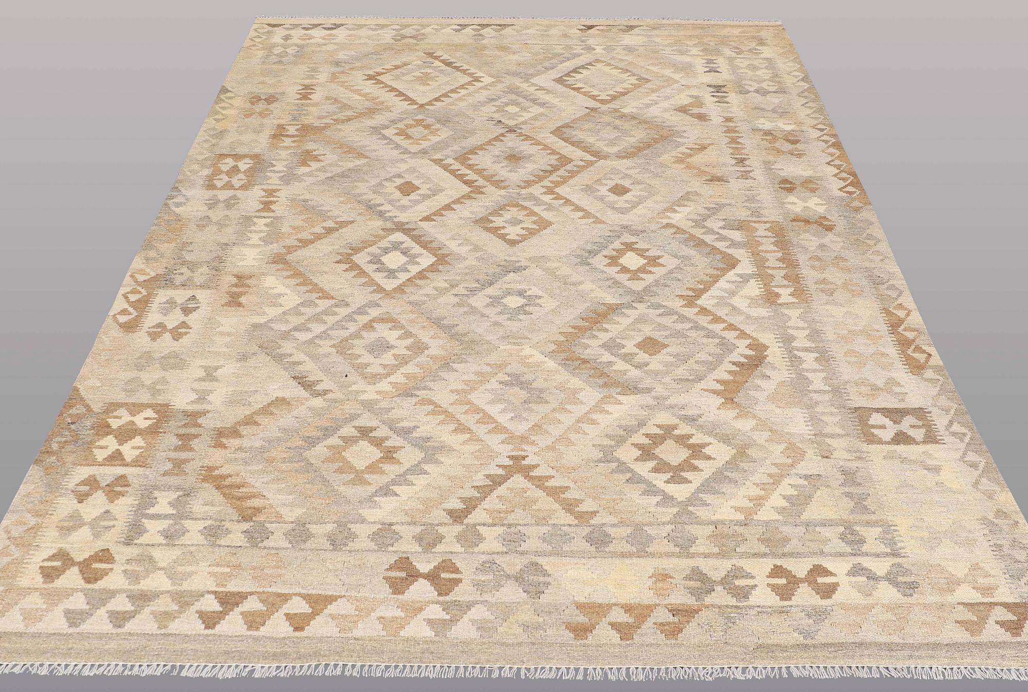 A CARPET, Kelim, ca 302 x 200 cm.