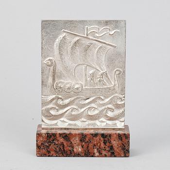 PLAKETT/SKULPTUR, silver, Birger Haglund, Stockholm, 1969.