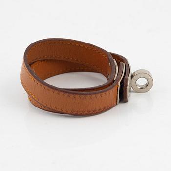 Hermès, a 'Double tour' bracelet, size S.