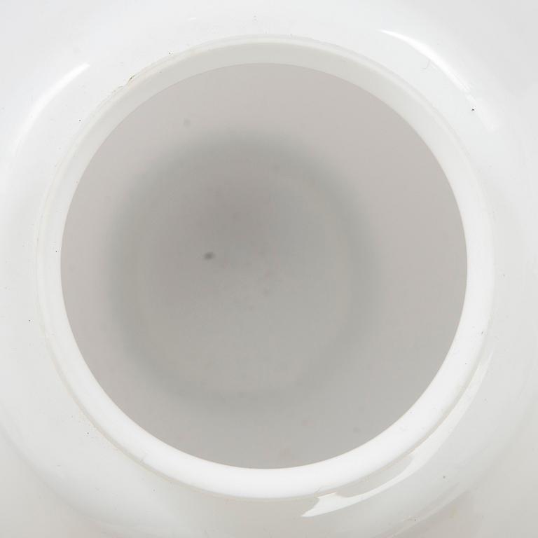 A pair of 1930s/40s pendant lights.