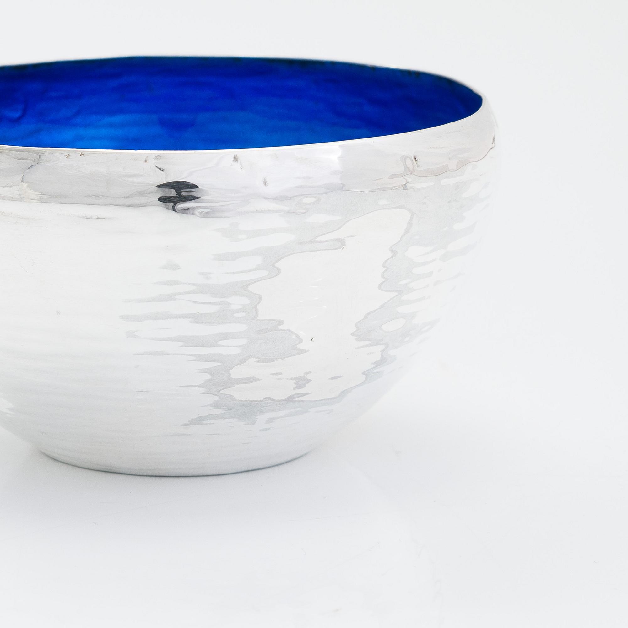 Eva Hidström, two sterling silver bowls,  Kultakeskus, Hämeenlinna 1969 and 1975.