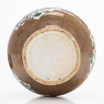 A famille rose jar with cover, Qing dynasty, Qianlong (1736-95).