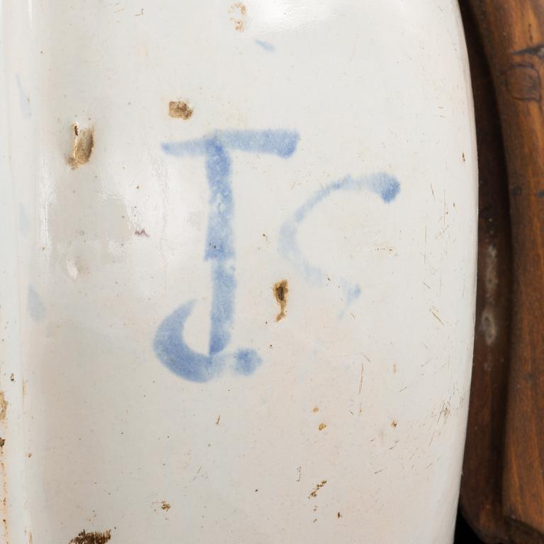A Bidet, Louis XV, 18th century.