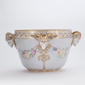 YTTERFODER, porslin, 1900-tal.