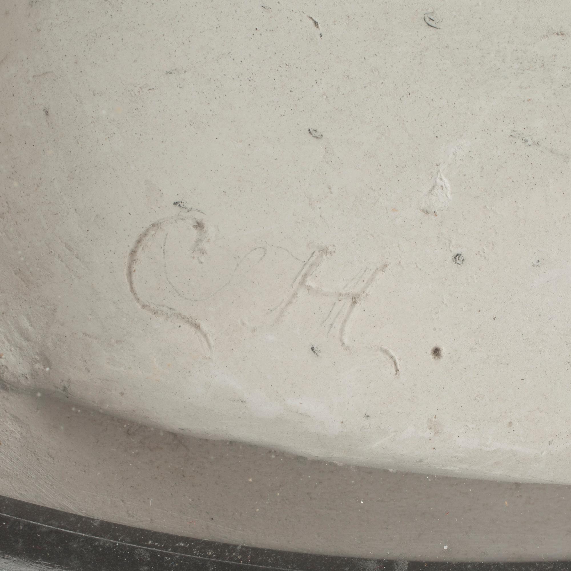 OKÄND KONSTNÄR, porträttmedaljong, skulpterad gips, 1800-talets andra hälft. Bär sign CH.