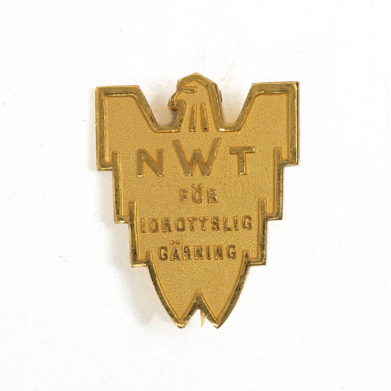 Nya Wermlands-Tidningen’s gold badge for sporting achievement, “NWT-guldet”, pin badge, 18-karat gold.
