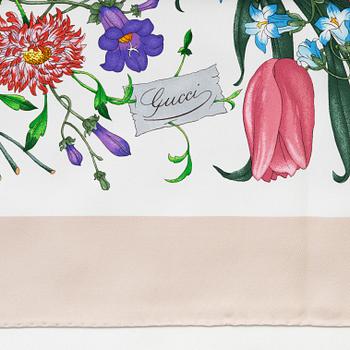 Gucci, scarf, "Flora".