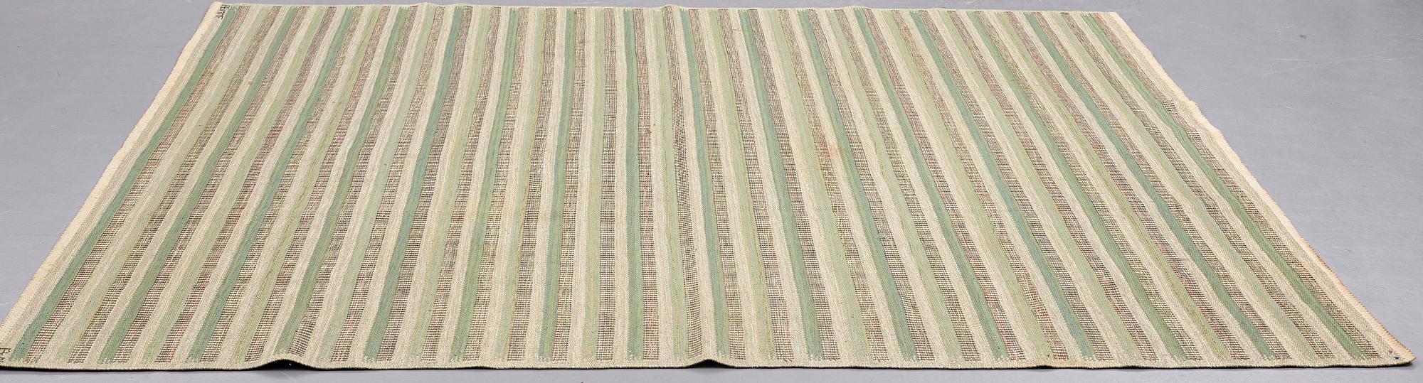 Barbro Nilsson, Matta, "Randig med tvist, grön", rölakan, ca 244,5-245,5 x 226-227 cm, signerad AB MMF BN.