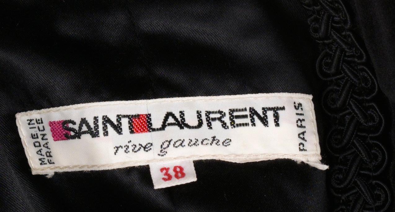 JACKA, Saint Laurent rive gauche.