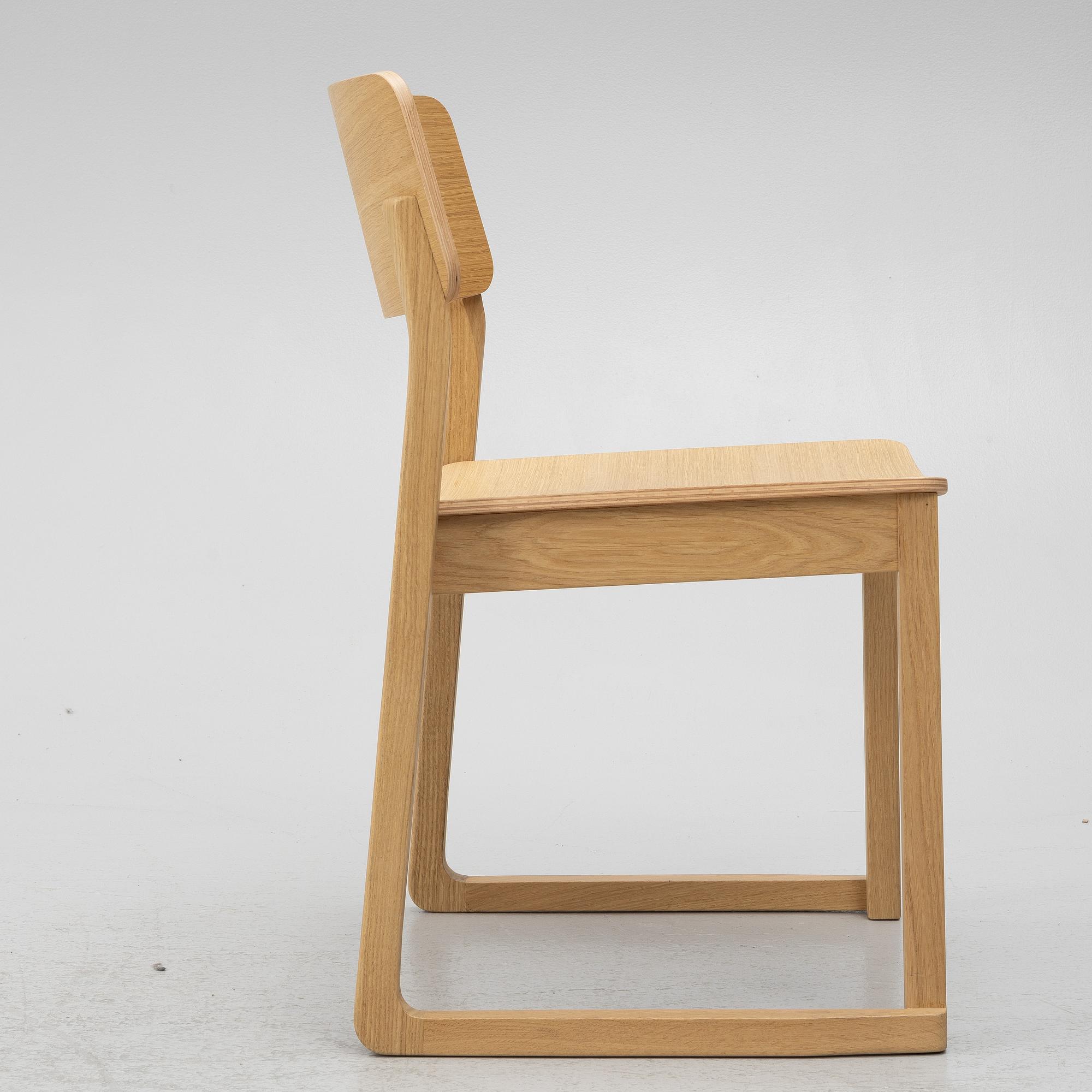Keiji Ashizawa, stol, "Sori Chair", Ariake, Japan.