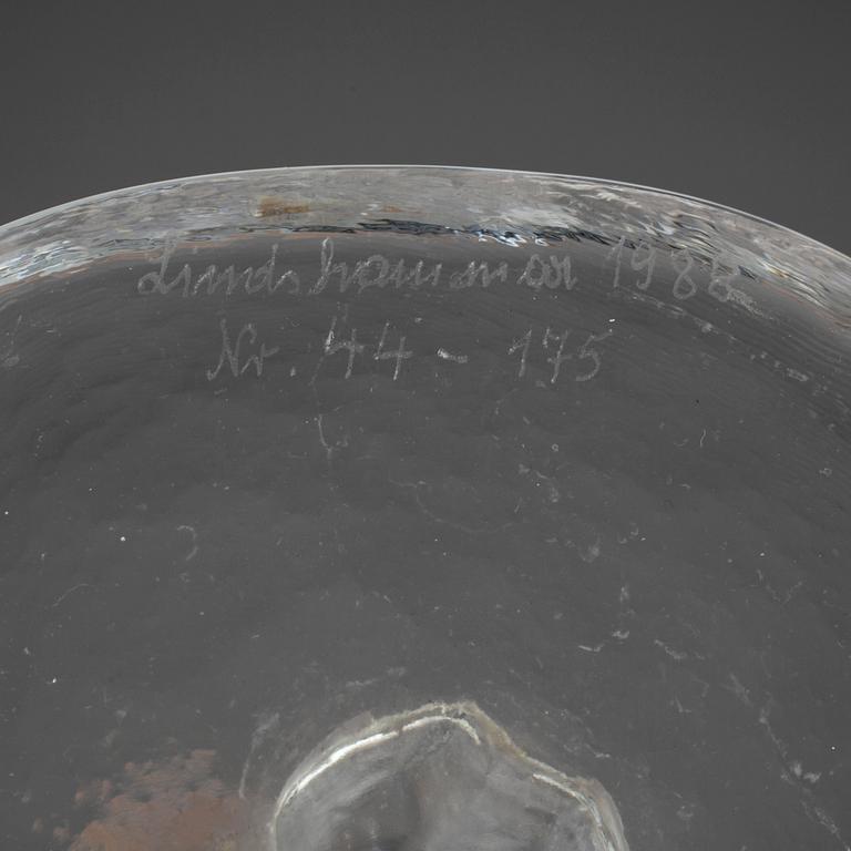 SKULPTUR, glas, Edvin Öhrström, Lindshammar, 1988, Nr 44-175.
